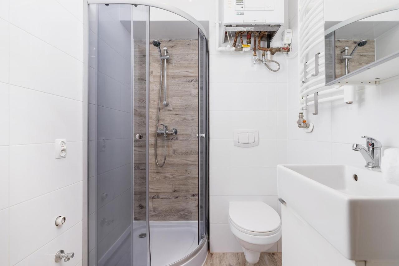 Apartment Bosacka Cracow By Noclegi Renters Krakau Exterior foto
