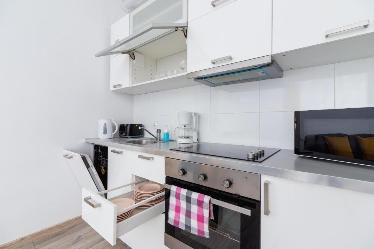 Apartment Bosacka Cracow By Noclegi Renters Krakau Exterior foto