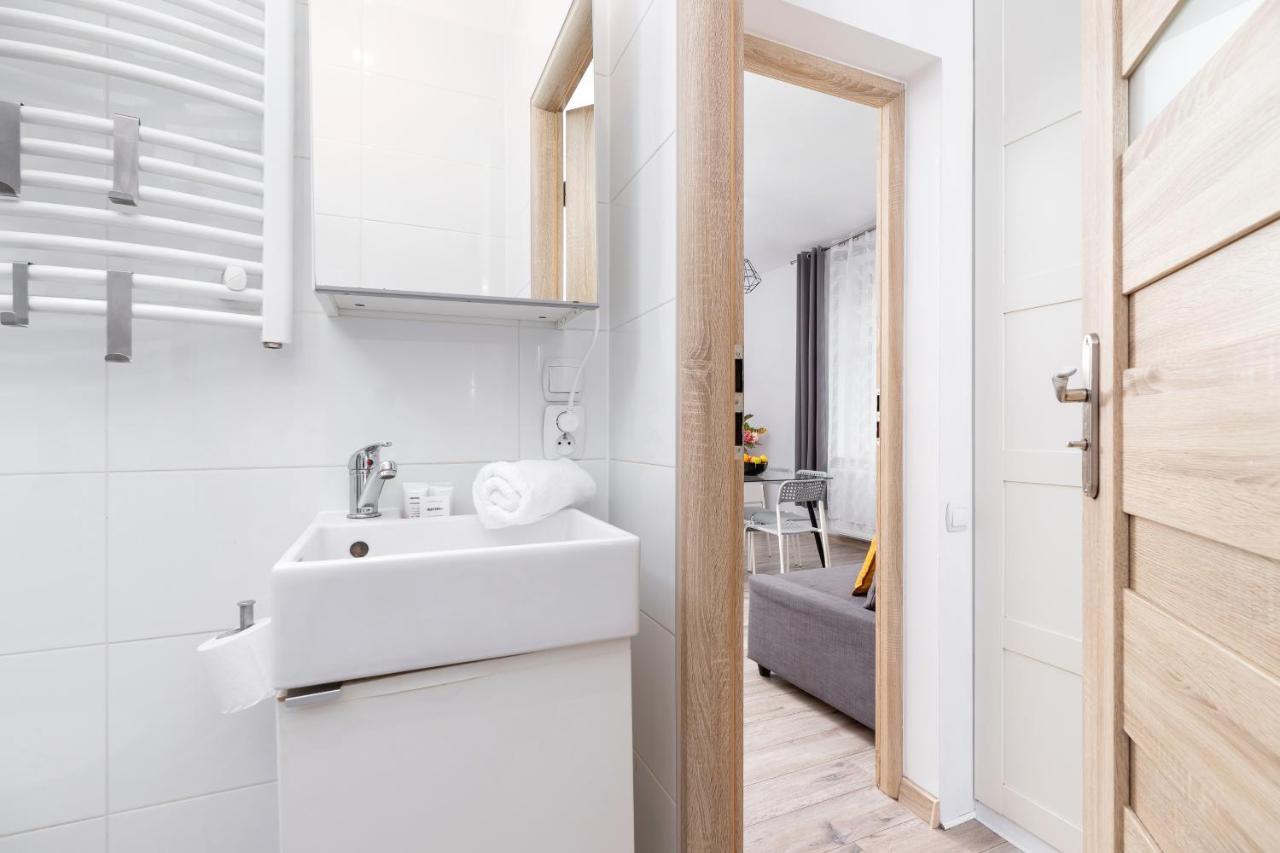 Apartment Bosacka Cracow By Noclegi Renters Krakau Exterior foto